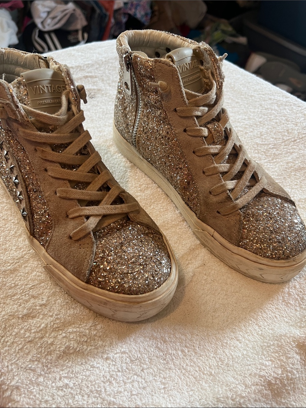 Vintage Havana Hailey High washed glitter sneakers sz 7.5